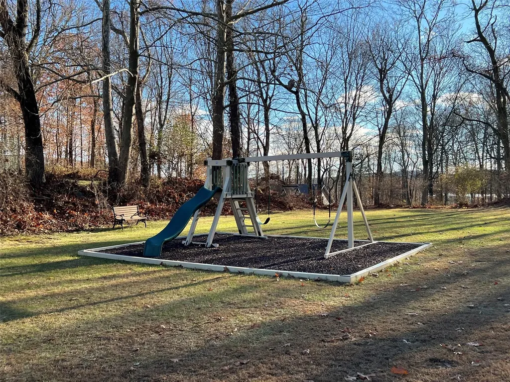 501 Drew Lane Carmel NY 10512