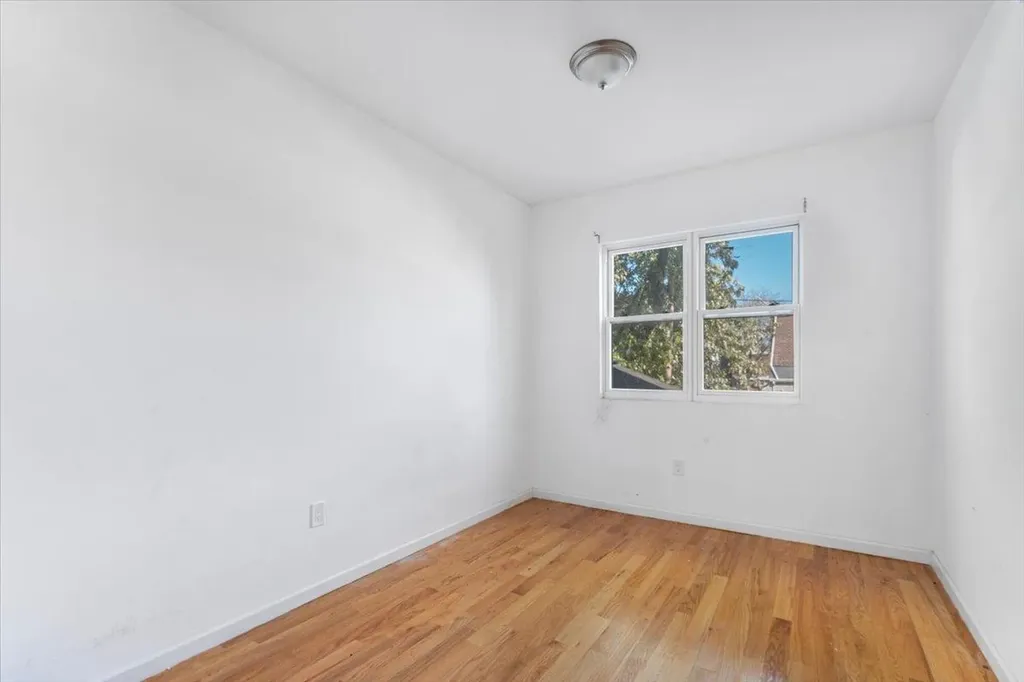 3136 Mickle Avenue Bronx NY 10469