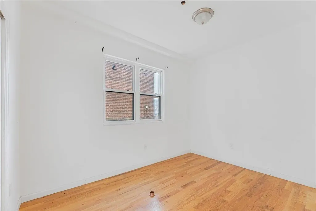 3136 Mickle Avenue Bronx NY 10469