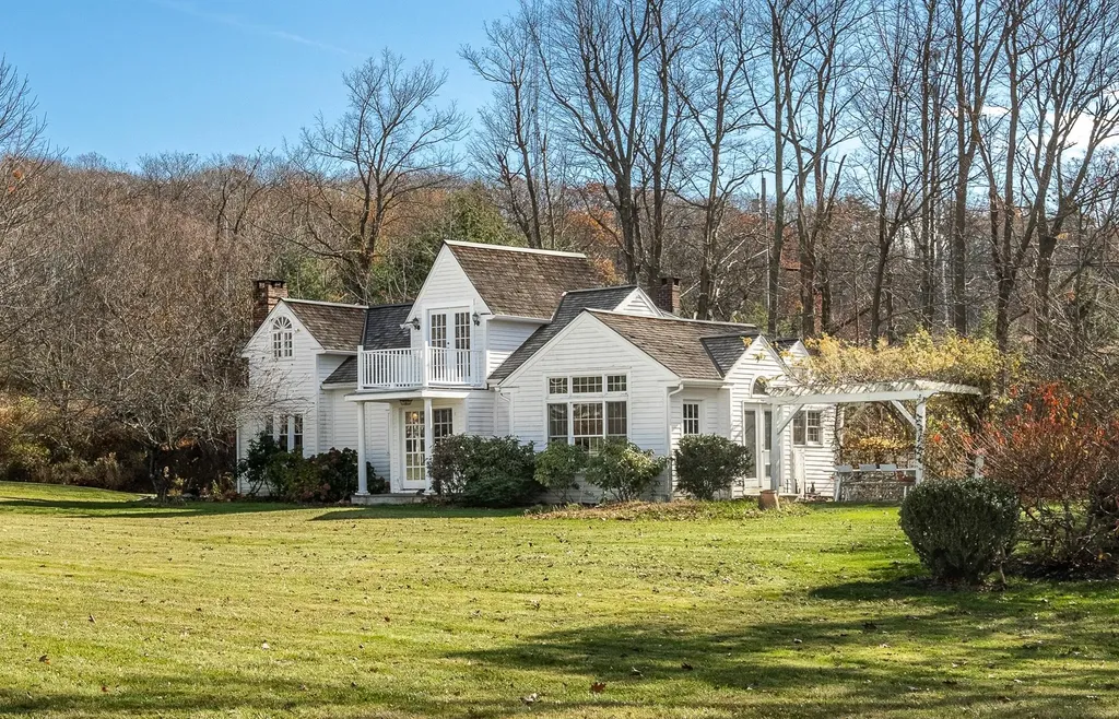 7 Charlie Hill Road Millerton NY 12546