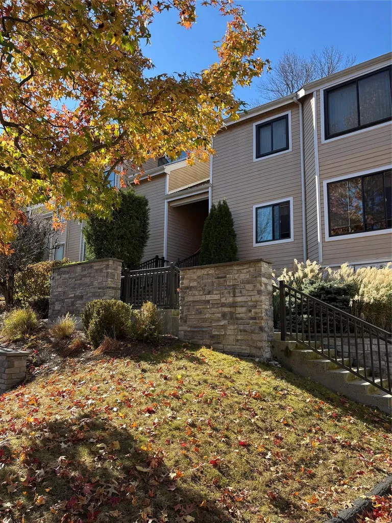 164 Birchwood Close Chappaqua NY 10514