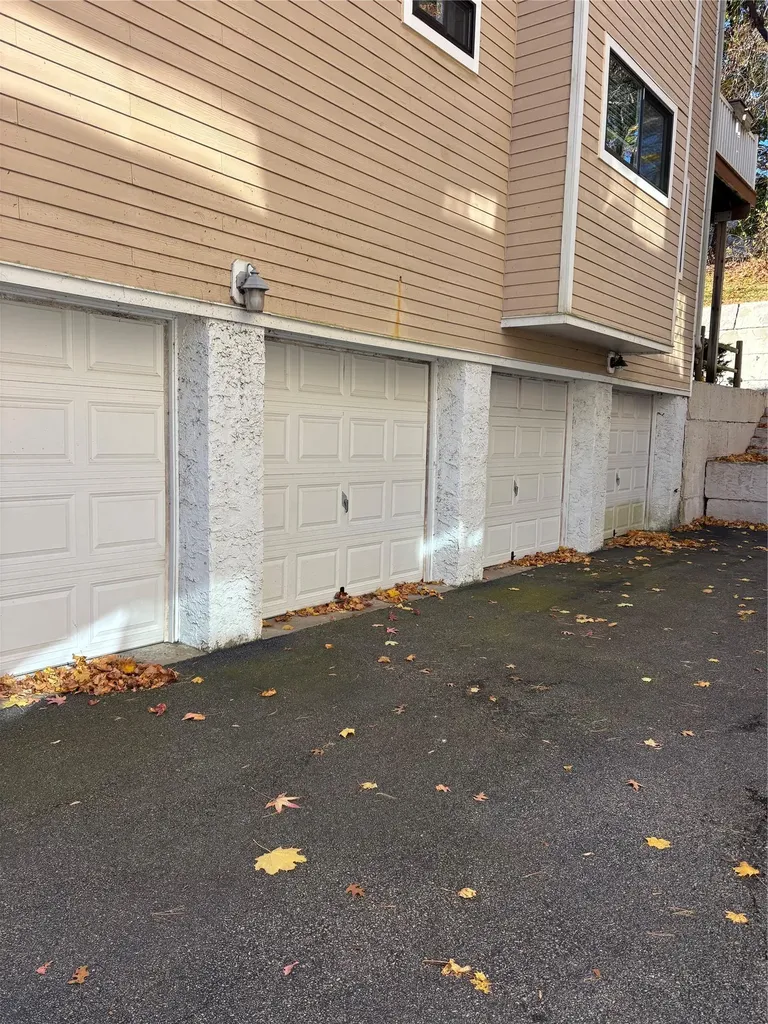 164 Birchwood Close Chappaqua NY 10514