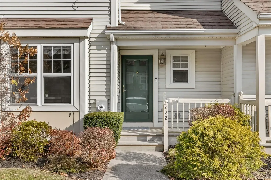 422 Cornwall Meadows Lane Patterson NY 12563