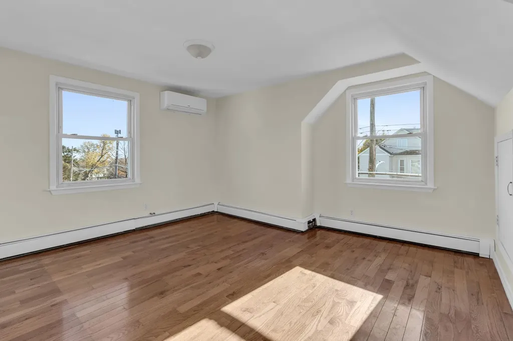 63 Ramsey Avenue Yonkers NY 10701