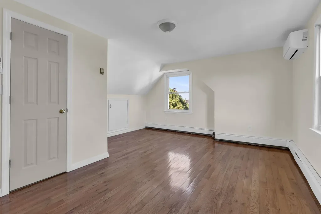 63 Ramsey Avenue Yonkers NY 10701