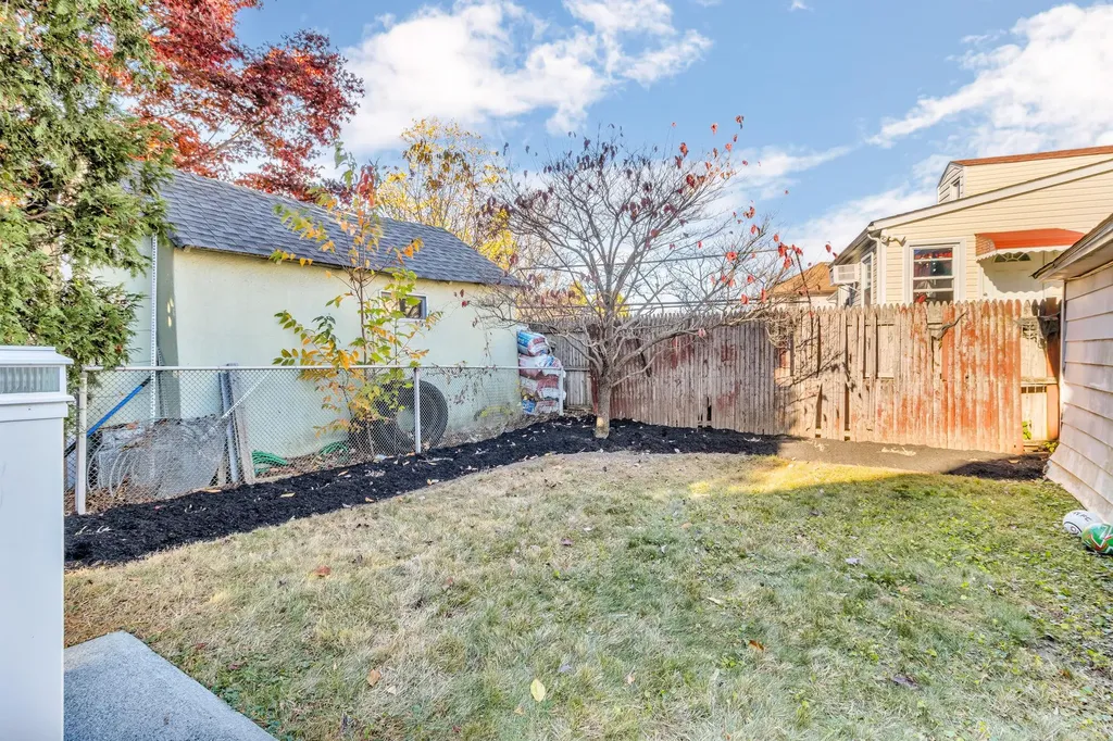 63 Ramsey Avenue Yonkers NY 10701