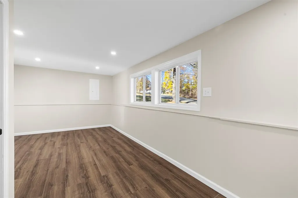 17 Stony Run Road Newburgh NY 12550
