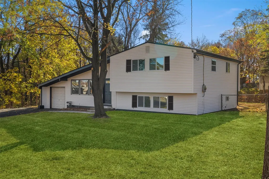 17 Stony Run Road Newburgh NY 12550