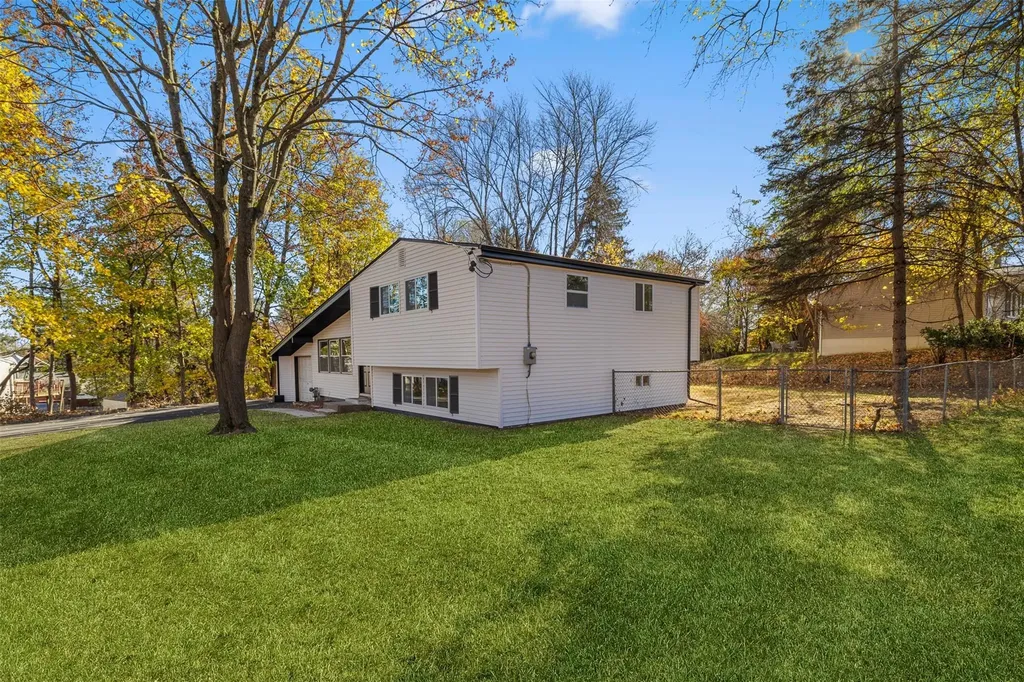17 Stony Run Road Newburgh NY 12550