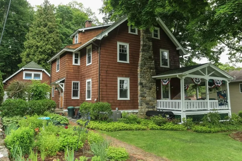 18 Thorn Avenue Mount Kisco NY 10549