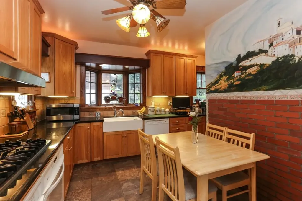 18 Thorn Avenue Mount Kisco NY 10549