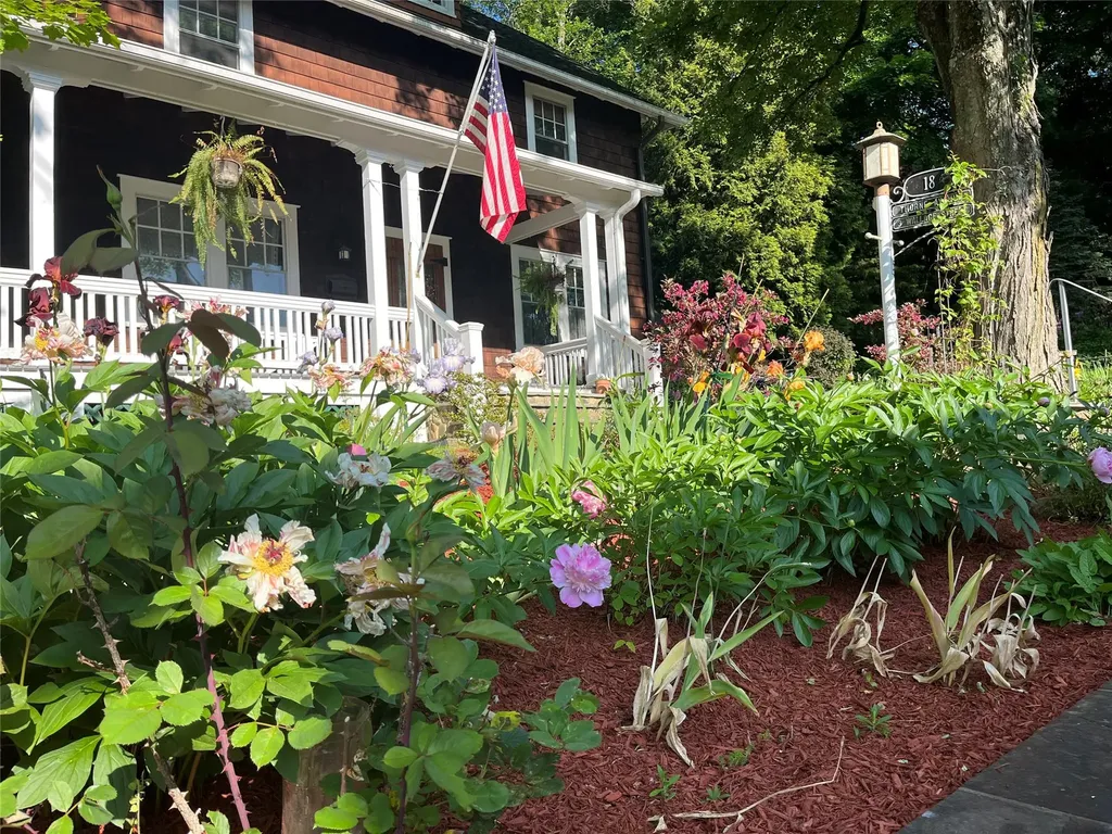 18 Thorn Avenue Mount Kisco NY 10549