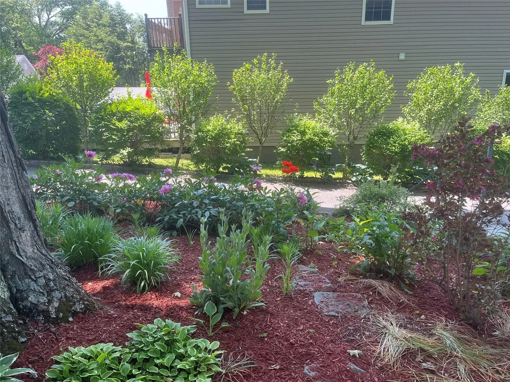 18 Thorn Avenue Mount Kisco NY 10549