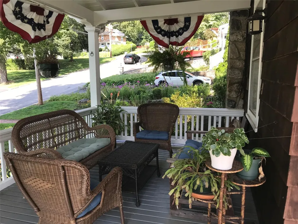 18 Thorn Avenue Mount Kisco NY 10549