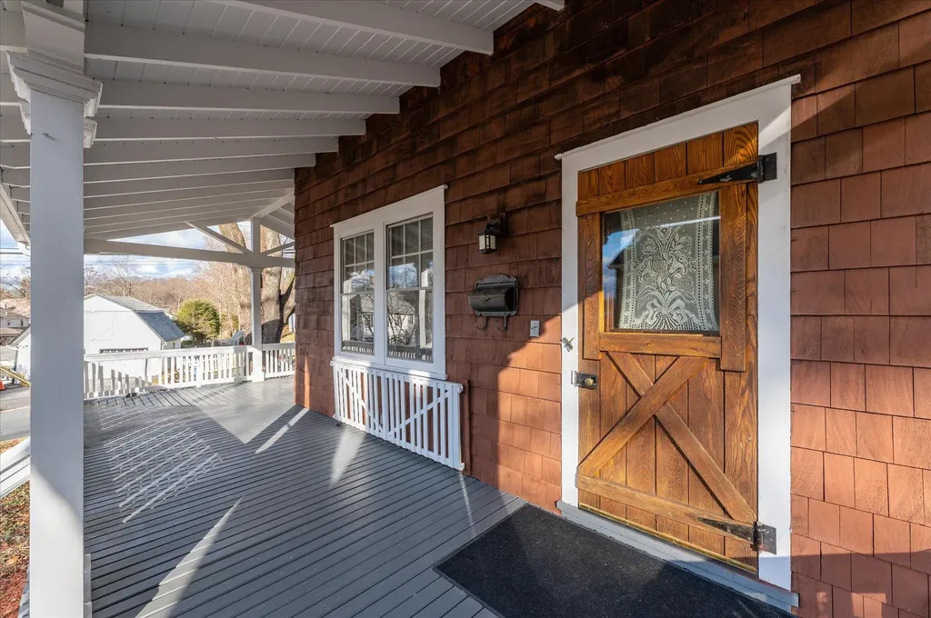 18 Thorn Avenue Mount Kisco NY 10549