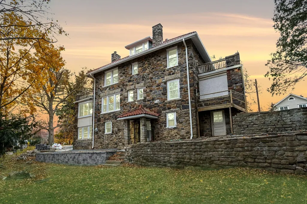 1 Highview Place White Plains NY 10604