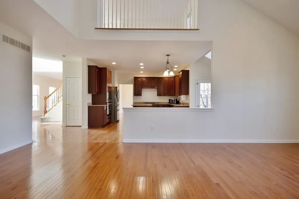 615 Creekside Lane Fishkill NY 12524