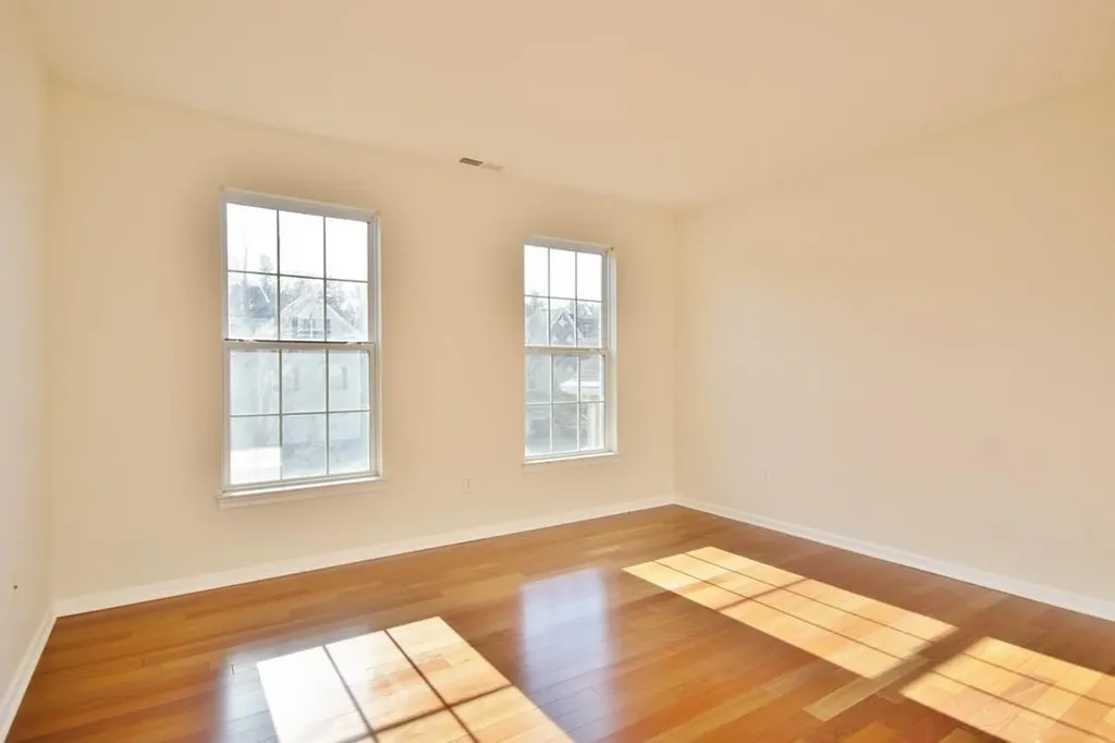 615 Creekside Lane Fishkill NY 12524
