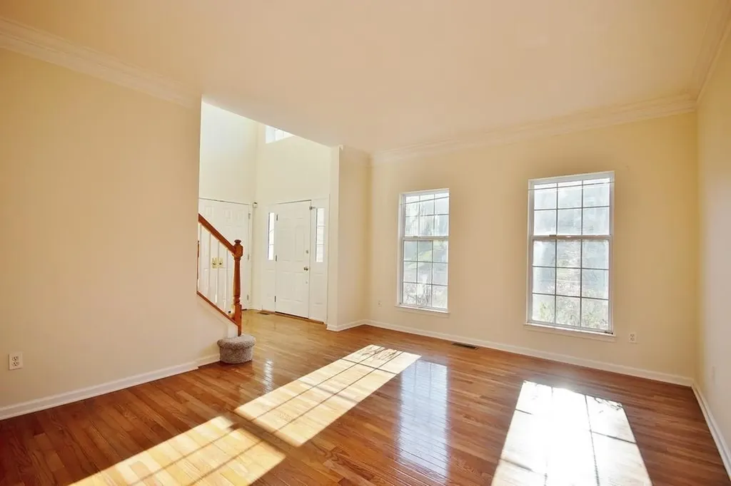 615 Creekside Lane Fishkill NY 12524