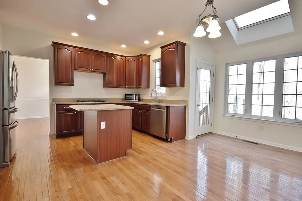 615 Creekside Lane Fishkill NY 12524