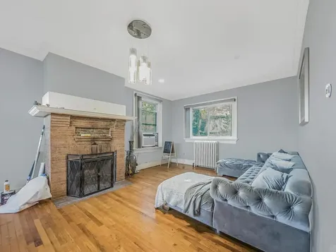 62 Circuit Road New Rochelle NY 10805
