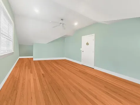 62 Circuit Road New Rochelle NY 10805