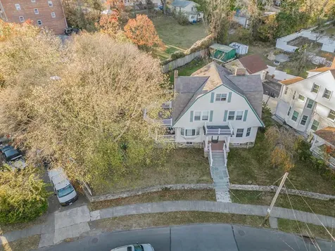 62 Circuit Road New Rochelle NY 10805
