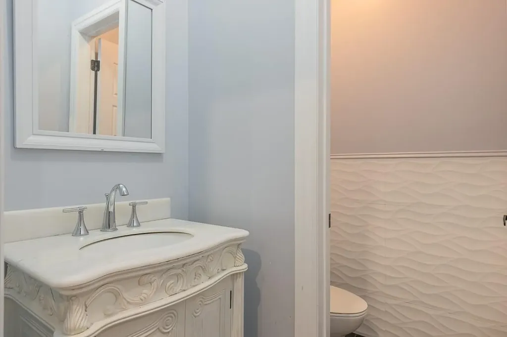 149 Viola Road Suffern NY 10901
