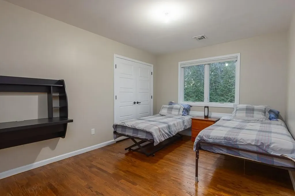 149 Viola Road Suffern NY 10901