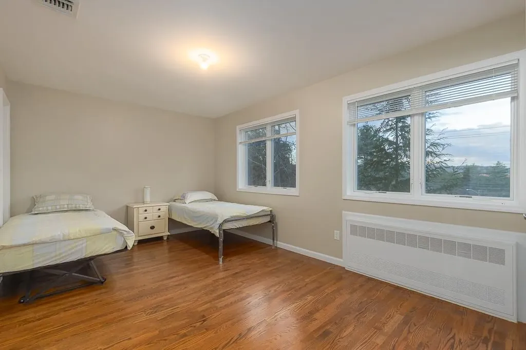 149 Viola Road Suffern NY 10901