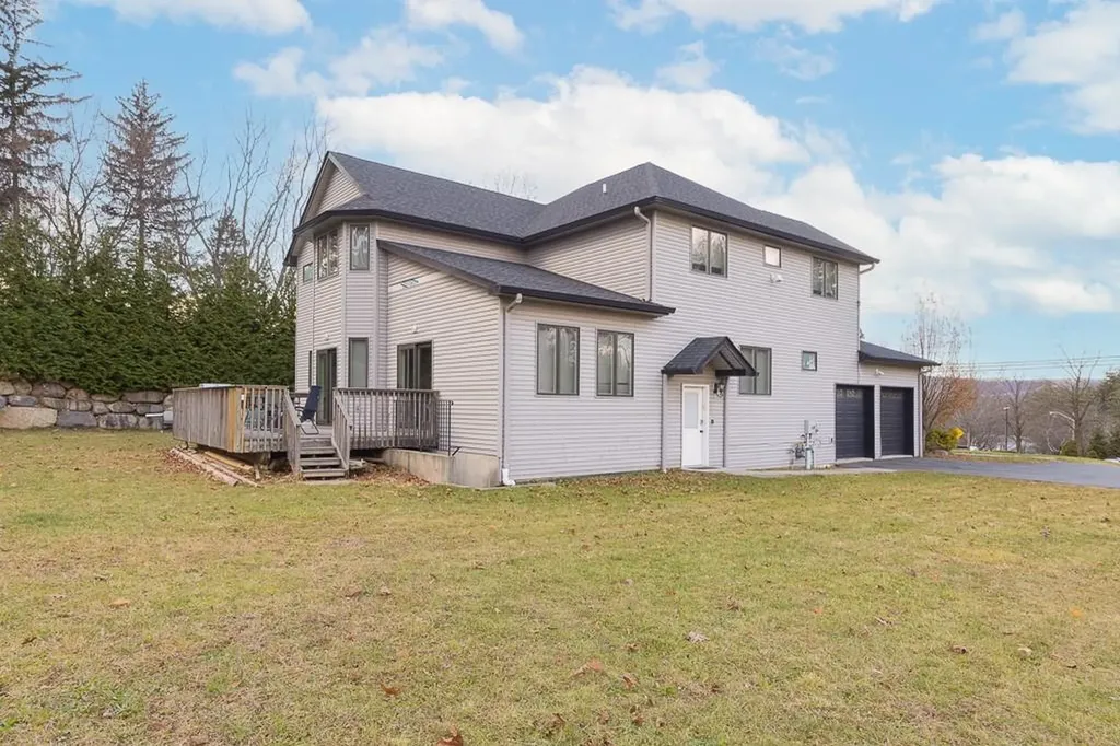 149 Viola Road Suffern NY 10901