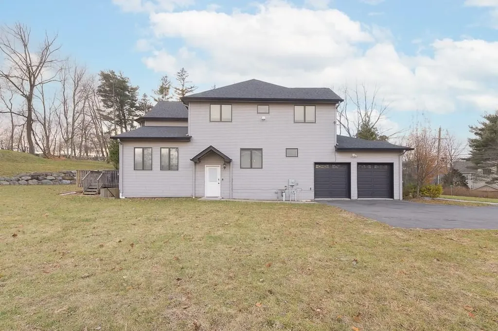 149 Viola Road Suffern NY 10901
