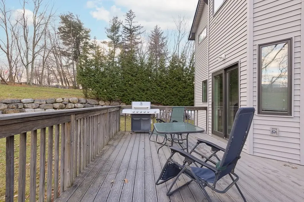149 Viola Road Suffern NY 10901