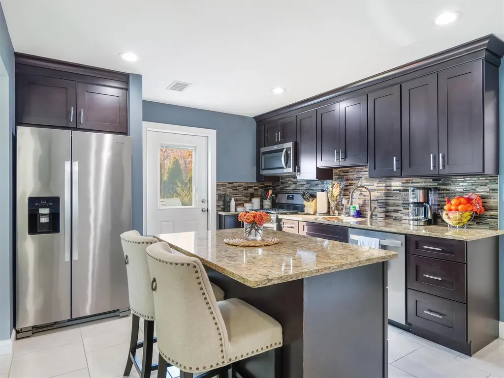 25 Staubitz Avenue Pearl River NY 10965