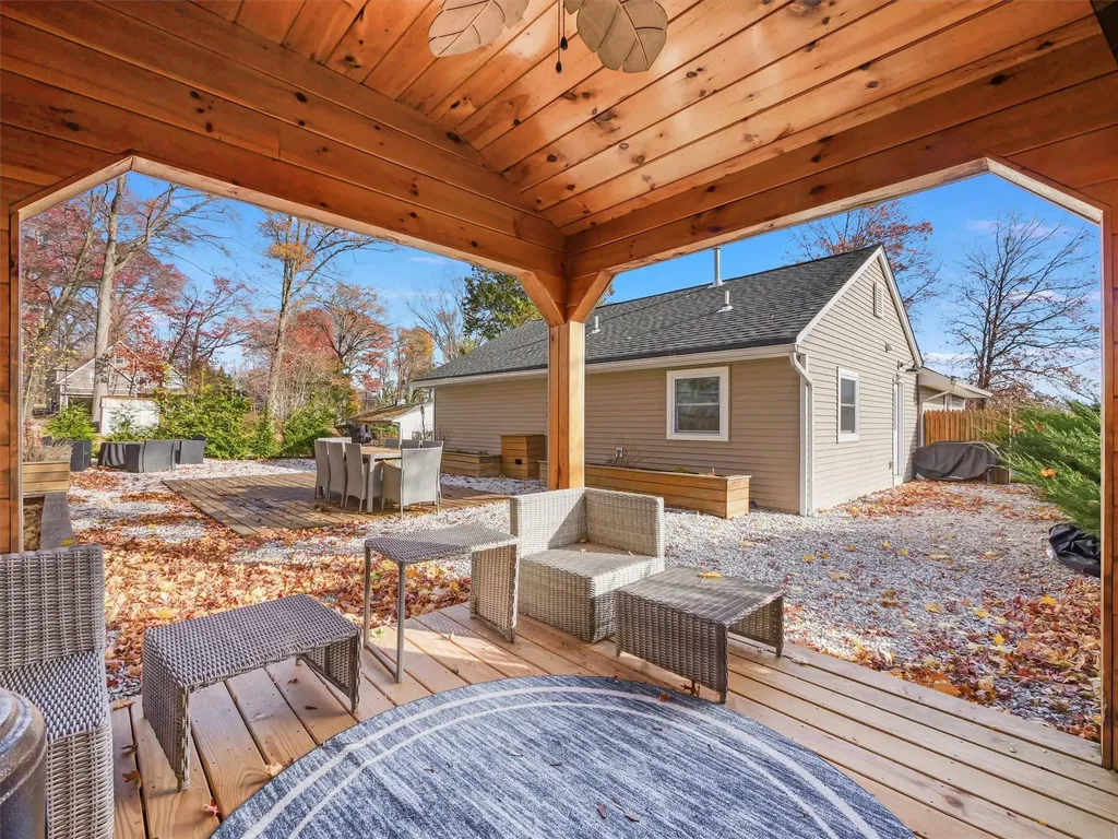 25 Staubitz Avenue Pearl River NY 10965