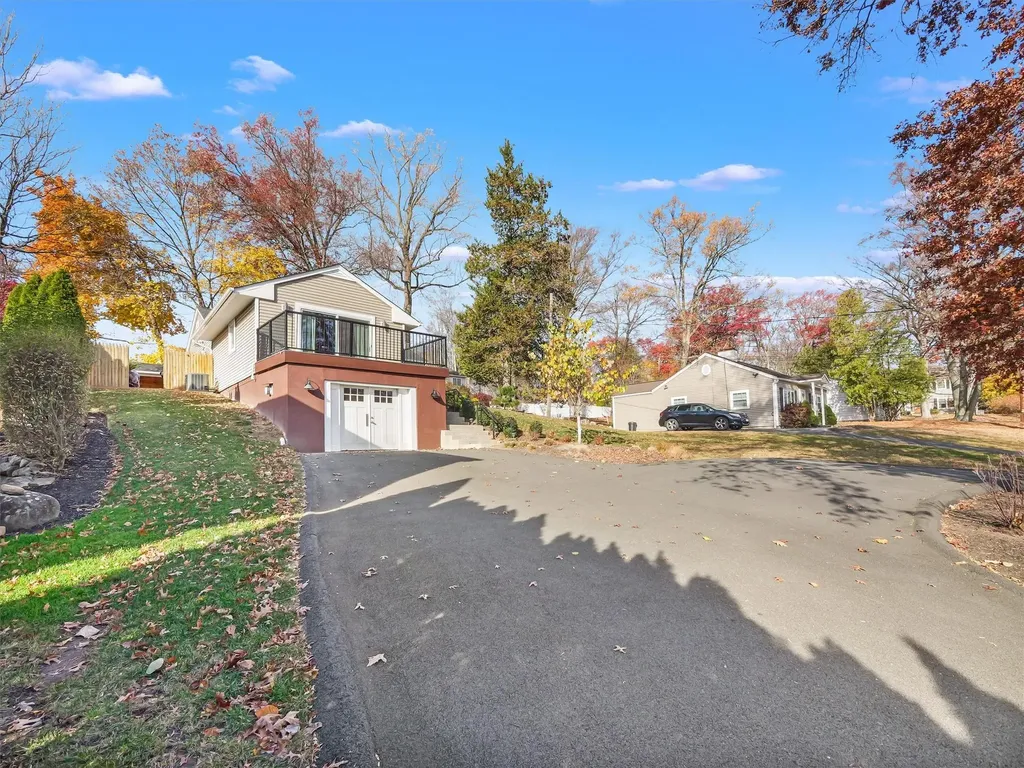 25 Staubitz Avenue Pearl River NY 10965