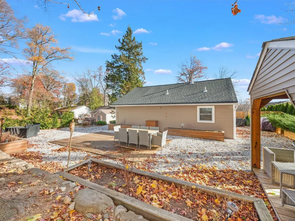 25 Staubitz Avenue Pearl River NY 10965