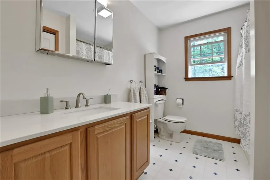 86 Ryan Drive West Hurley NY 12491