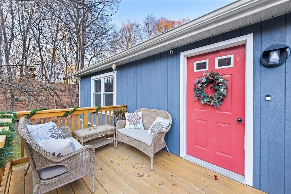 62 Hawleys Corners Road Highland NY 12528