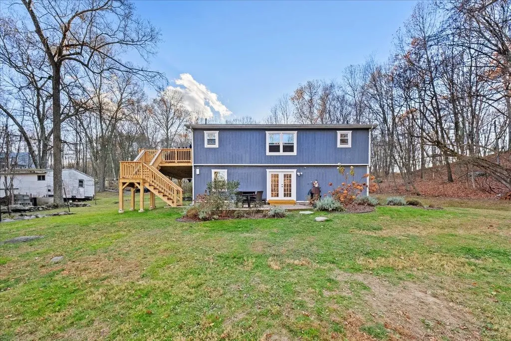 62 Hawleys Corners Road Highland NY 12528