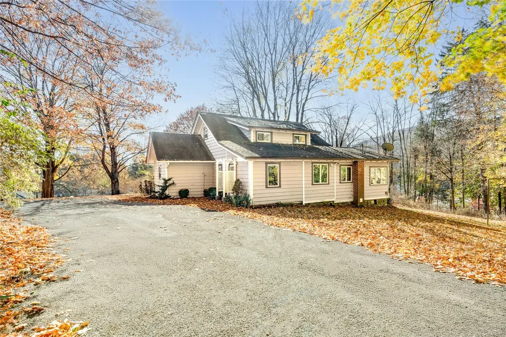 24 Sheridan Drive Pawling NY 12564