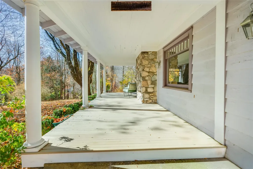 24 Sheridan Drive Pawling NY 12564
