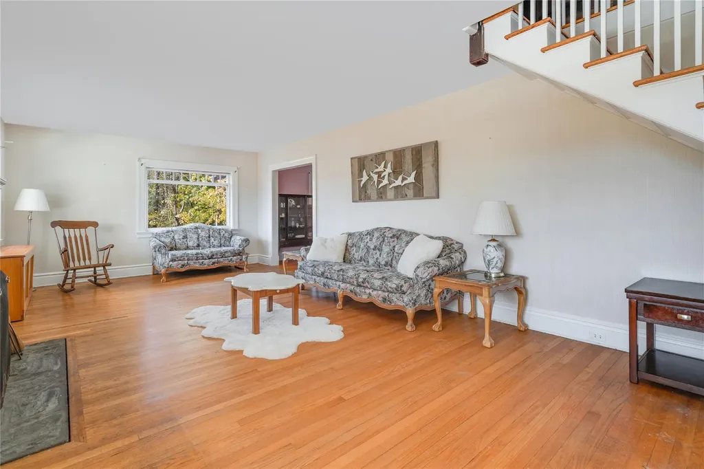 24 Sheridan Drive Pawling NY 12564