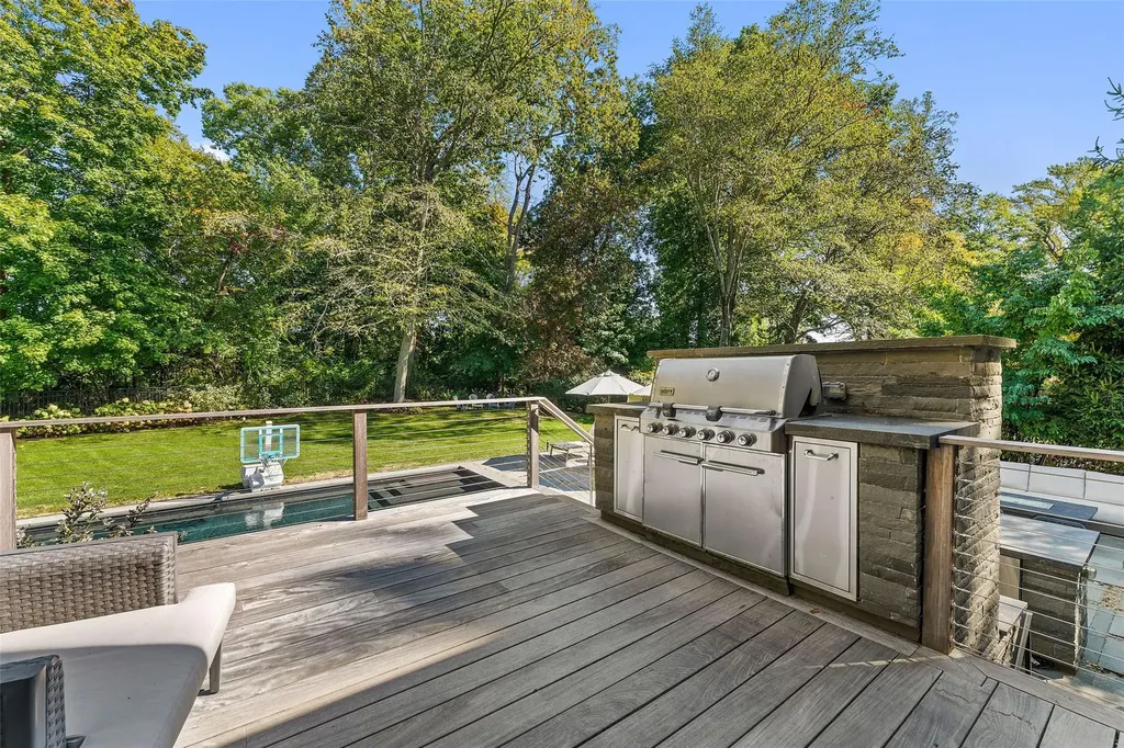 24 Herkimer Road Scarsdale NY 10583