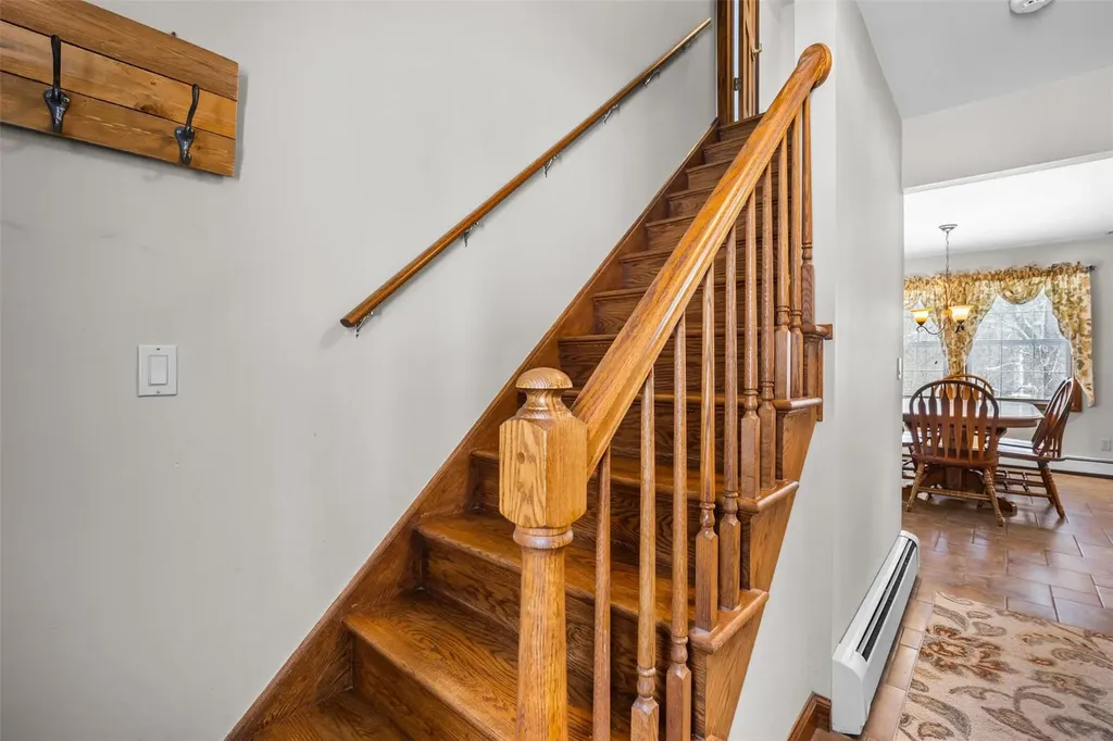 504 Browning Road Salt Point NY 12578