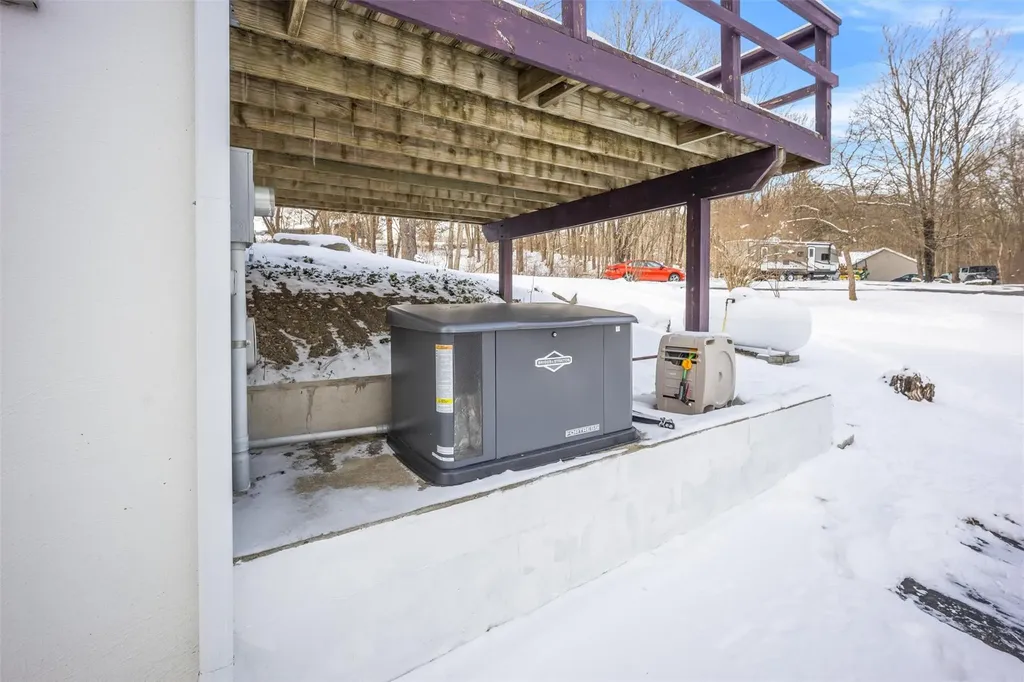 504 Browning Road Salt Point NY 12578