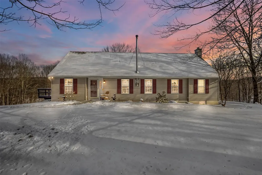 504 Browning Road Salt Point NY 12578