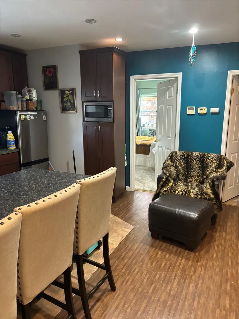 315 E 239th Street Bronx NY 10470
