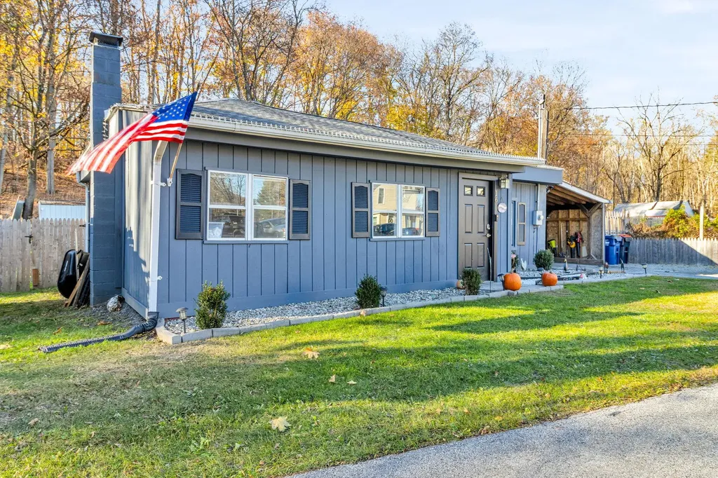 16 Cedar Street Staatsburg NY 12580