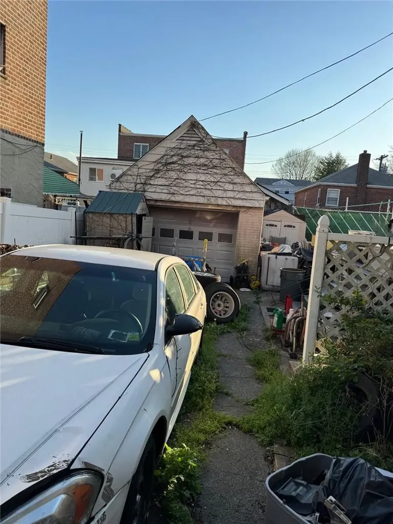 1053 Swinton Avenue Bronx NY 10465
